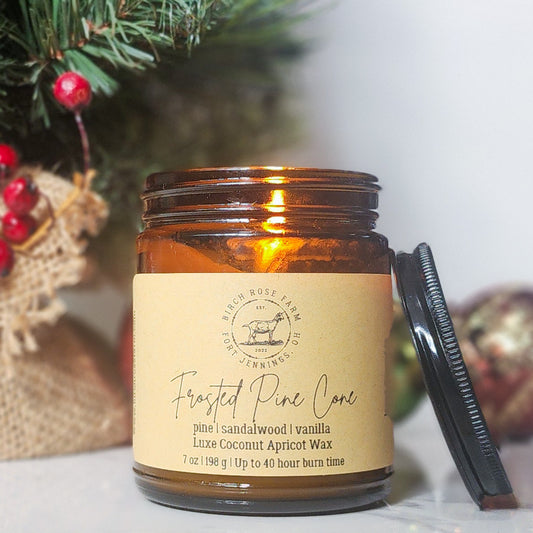 Frosted Pine Cone | 7 oz. Candle